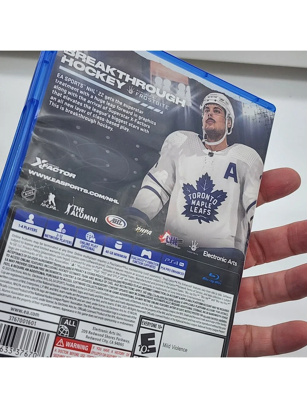 NHL 22 PS4 PlayStation 4 Hockey Game Auston Matthews Toronto Maple Leafs EA